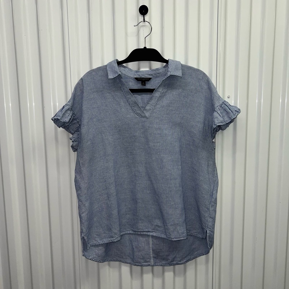 Banana Republic Size Medium Flounce Flutter Sleeve Nautical Bohemian Work Blouse